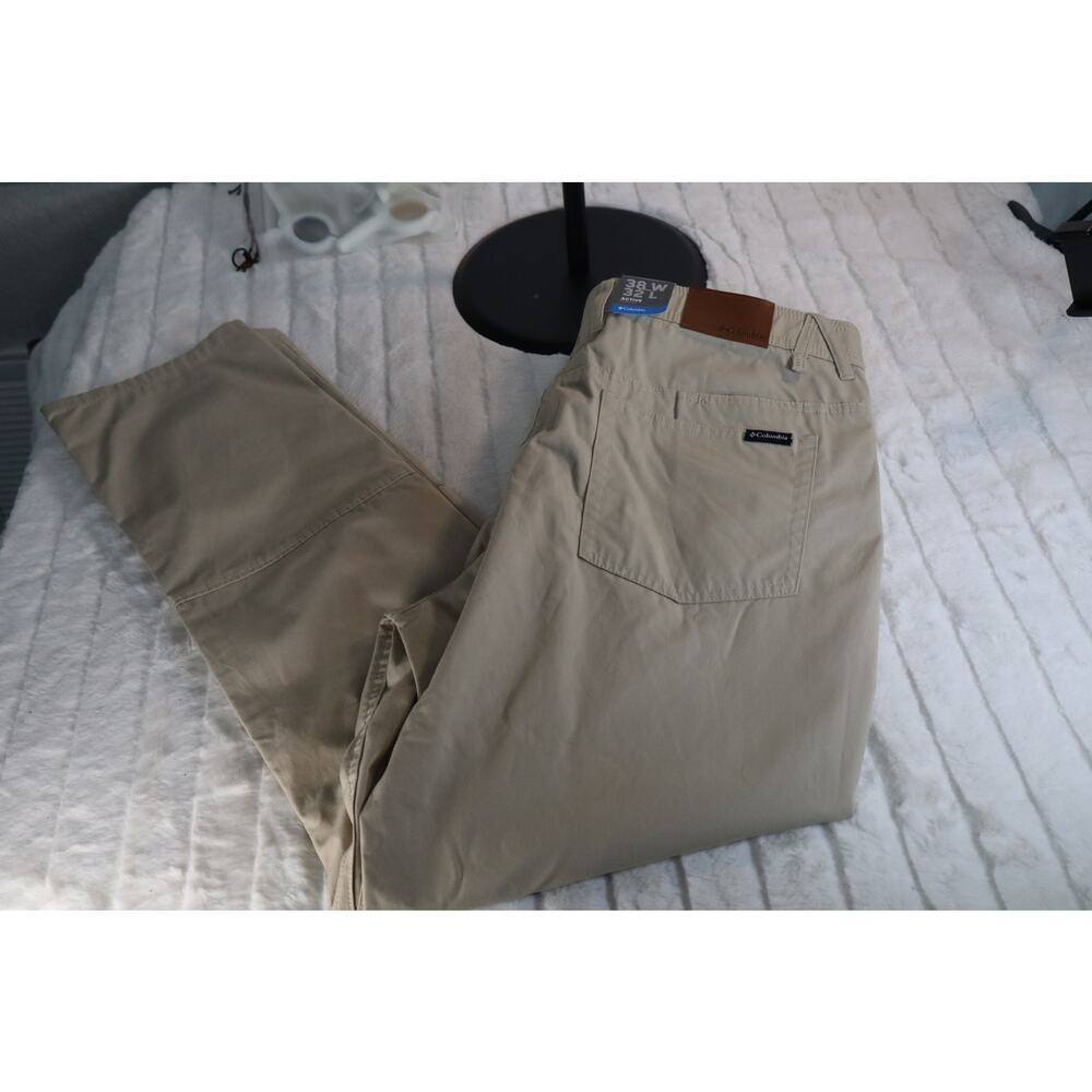 Columbia Cobble Creek Pants -Size 38X32- NWT